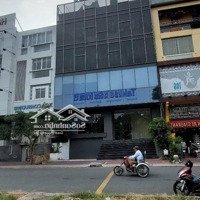 Cho Thuê Nhàmặt Tiềnnguyễn Hữu Thọ, Q7 (10X20M) - Hầm, Trệt, Lửng, 4 Lầu, Trống Suốt. Giá 200 Triệu/Tháng
