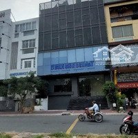 Cho Thuê Nhàmặt Tiềnnguyễn Hữu Thọ, Q7 (10X20M) - Hầm, Trệt, Lửng, 4 Lầu, Trống Suốt. Giá 200 Triệu/Tháng