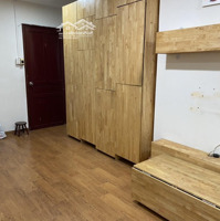 Cho Thuê Căn Hộ 24M2 (Lầu 3), Có Nội Thất, 249 Trần Hưng Đạo, Quận 1