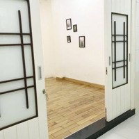 Cho Thuê Nhà,Hẽm Xe Hơi- 1 Trệt 1 Lầu 2 Phòng Ngủ2Vs - Đường Lê Trực Phường 7 Bình Thạnh