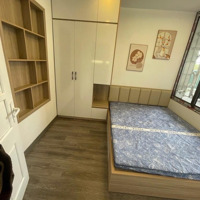 Bán Nhà Tập Thể Quân Đội, Đường Hoàng Quốc Việt, Ô Tô Đỗ Cạnh Nhà, Tầng 2, 80M2, 3 Ngủ, Nhỉnh 3 Tỷ