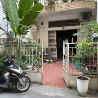 Chính Chủ Cần Bán Nhà Phường Văn Miếu, Đống Đa, 92M, 3 Tầng, Ô Tô Vào Tận Nhà, Sổ Đỏ Chính Chủ