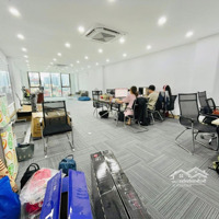 Cho Thuê Mặt Phố Trung Hoà - Vũ Phạm Hàm -Diện Tích55M2 X 3 Tầng. Giá Bán 35 Triệu, Thông Sàn, Mọi Mô Hình