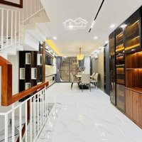 Cô Nga Bán Nhà Lê Quang Định-P1-Gò Vấp. Đang Cho Thuê 22 Triệu/Th,Diện Tích75,6M2 Giá Bán 2Tỷ870 Gần Cao Đẳng Sg