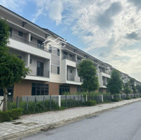 Bán Shophouse Kinh Doanh 120M2 Ngay Khu Công Nghệ Cao Kinh Doanh Sầm Uất Tại Kđt Vsip Bắc Ninh