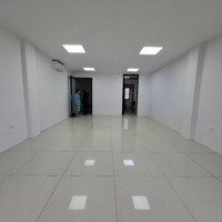 Cho Thuê Nhà Mặt Phố Ngã Tư Cầu Giấy, Trần Đăng Ninh 70M2X7T, Thông Sàn, Thang Máy