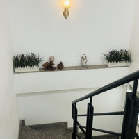 Nhà Đường 10M, Ngang 4 X 66M2, Kết Cấu 3 Tầng Lầu Đường Nguyễn Cữu Đàm Quận Tân Phú