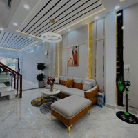 Thanh Lý Căn Nhà 2 Lầu Ngay Nghĩa Thục, Phường 6, Quận 5. Hẻm 6M, Gần Chợ Hoà Bình