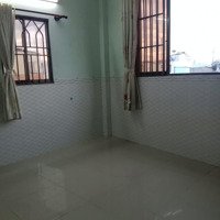 Nhà Mình Cho Thuê Nguyên Lầu 2, Phòng Có Cửa Sổ Thoáng Mát, Có Sẵn Máy Lạnh