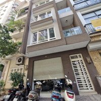 Cho Thuê Nhà Mới Phân Lô Phố Đội Cấn, 80M2 X 5T, Ô Tô Đỗ Cửa, Gần Trường Học, Đường Rộng 23 Triệu/Tháng