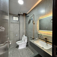 Bán Nhà Từ Liêm 30M2 X 5 Tầng, Ô Tô Đỗ Cửa Vào Nhà, View Sân Chơi Và Hồ Sen