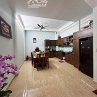 Bán Nhà Đường Trương Định. Ngõ Thông Rộng Ô Tô Chạy.diện Tích71M2 Mặt Tiền 4,5M. Giá Chỉ Nhỉnh 12 Tỷ