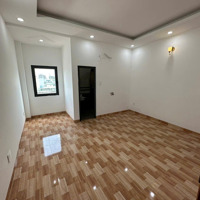 Hot! Bán Nhà Khu Sân Bay, P4 - Dt(3.8X17M) 1 Trệt 2 Lầu Mà Giá Chỉ Nhỉnh 9 Tỷ Còn Thương Lượng