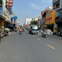 Bán Nhà - Mặt Tiền Tân Hương - Ngay Chợ.dt 4X13,6M , Cấp 4.Vị Trí Cực Sung