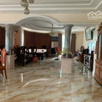 Chính Chủ Cho Thuê Căn Góc 2 Mặt Tiền Đường Liên Phường, 8.5 X20M, Full Nội Thất