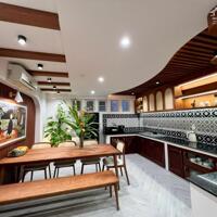 Bán nhà đẹp gần biển. Căn nhà toạ lạc trên tuyến đường Dương Tự Minh, Sơn Trà