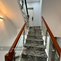 Bán Nhà Mặt Tiền Tại Nguyễn Văn Đậu, 5X23, 5 Tầng, 6 Phòng Ngủ Kinh Doanh Cực Tốt, Giá Chỉ 23.5 Tỷ