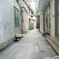 Bán Nhà Đẹp Dân Xây - Ban Công Rộng Thoáng - Cầu Giấy - Hà Nội - 0865838325