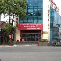 Cho Thuê Nhà Mặt Phố Lạc Long Quân, 110 Triệu, 500M2, View Hồ Tây, Giá Ưu Đãi