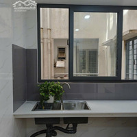 Bán Gấp Căn Hộ Chung Cư 2 Phòng Ngủ 2 Vệ Sinhtại Bàu Cát Ii, 3,2 Tỷ, 62M2, Nhà Đẹp Thoáng Mát. Liên Hệ: 09 3381 3383.