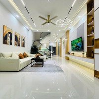 Chủ Ngộp Bán Gấp Siêu Phẩm Đẹp Lung Linh 56M2 2Lầu Giá Bán 2.52Tỷ Ở Chợ Phạm Văn Hai Tân Bình