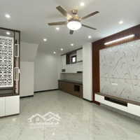 Việt Hưng, Long Biên Cực Hiếm, Nhà 5 Tầng X 42M2,Mặt Tiền6M, Lô Góc, 2 Thoáng, Trung Tâm, Gần Ô Tô