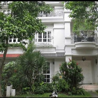Bán Gấp Biệt Thự Nam Kỳ Khởi Nghĩa, Quận 3. Dt: 17X34M. Giá: 260 Tỷ