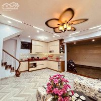 Mai Động, Hoàng Mai.diện Tích33/36M2 X 5 Tầng,Mặt Tiền5M, Giá Bán 7,5 Tỷ. Lô Góc, Ô Tô Đỗ Cửa, 10M Ra Đuờng.