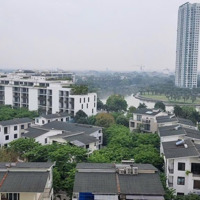 Cần Bán Căn 1 Ngủ Toà A Westbay View Hồ Tầng 10 Giá Chỉ 2.3 Tỷ Liên Hệ: 0961694919