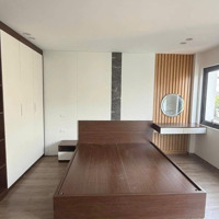 Bán Nhà 6 Tầng Thang Máy Phố Đàm Quang Trung Long Biêndiện Tích43M X6 Tầng Lô Góc Ô Tô Vào Nhà Ở Víp