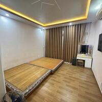 MT2359. C.H.O T.H.U.Ê N.H.À Mặt Đường Thế Lữ