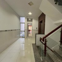 Bán Gấp Nhà Mặt Tiền Đường Lớn, Shr, 17 Tỷ Tl