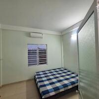 cho thuê nhà mặt tiền Mỹ An, 3 tầng, 4 phòng ngủ, sân thượng, sân để xe, nội thất cơ bản, giá 12tr có thương lượng. lh 0777553626