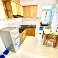 Căn Hộ Cho Thuê 1 Phòng Ngủtách Bếp, Có Ban Công Gần Cầu Ông Lãnh, Ngay Chợ Bến Thành Q1 Đầy Đủ Tiện Nghi