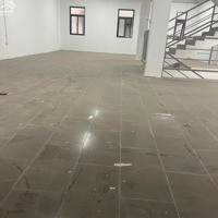 Chính Chủ Cho Thuê Liền Kề 160M, Hoàn Thiện 3 Tầng Phù Hợp Làm Kho Kết Hợp Ở. Giá Chỉ 20 Triệu