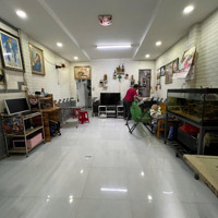 Bán Gấp Nhà Phường Tân Sơn Nhì - 56M2 - Ngang 4.2M Nở Hậu - 2 Tầng Rộng Rãi Chỉ 4 Tỷ Hơn