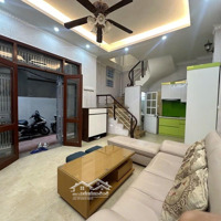 Bán Nhà 5 Tầng - Ngõ 179 Vĩnh Hưng - Ngõ Thông - Gần Ô Tô