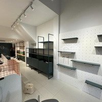 Cho Thuê Np Tại Cửa Đông, 32 Triệu, 60M2, Mặt Tiền 3.5M, 1 Tầng, Hoàn Kiếm, Hà Nội Hot