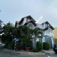 Cần Bán Biệt Thự Góc Nhà Đẹp Khu Dân Cư Vạn Phát Hưng Quận 7