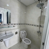 Căn Hộ Quận 2 Rất Đẹp, Giá Rẻ, 2 Phòng Ngủ, 2 Vệ Sinh Nội Thất Đầy Đủ, Có Hồ Bơi. 0907706348 Liên