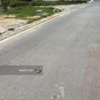 Chính Chủ Đang Cần Bán Miếng Đất Gần Công Viên Bến Tre, Phường 7, Bến Trediện Tích105M2/ 558 Triệu. Đất Thổ