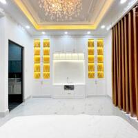 Bán gấp nhà riêng chính chủ MT Thích Quảng Đức, P5, Phú Nhuận. Giá cắt lỗ 4tỷ350/căn54m2, 1T2L. SHR