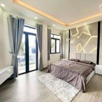 Siêu Phẩm! Bán gấp siêu phẩm nhà MT Trần Khắc Chân, P9, Phú Nhuận. Giá cắt lỗ 3tỷ950/căn 127m2. SHR