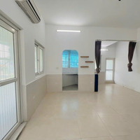 Cho Thuê Cửa Hàng 46A Nguyễn Chí Thanh, 12 Triệu, 50M2, 2 Tầng, Không Nội Thất