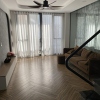 Bán Nhà Góc 2Mặt Tiền3 Tầng 60M2Hẽm Xe Hơi6M Phường 3, Phú Nhuận, Giá Giảm Mạnh 900 Triệu. Khu Vip Cạnh Sân Bay