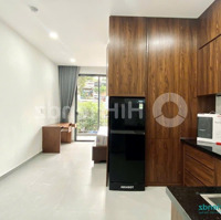 Chdv Sang Trọng Tách Bếp - Chỉ Tính Điện Nước - Rộng 30M2, Bancol Mặt Tiền Hùng Vương Q5