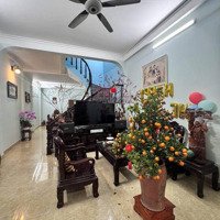 Bán Gấp 663 Trương Định. 75M. 4 Tầng.mặt Tiền4,5M ( Giá Bán 12,5 Tỷ ) Ngõ Thông. Ô Tô Chạy Vòng Quanh.