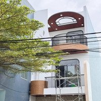 Một Siêu Phẩmmặt Tiềnnhà Mới Đẹp .
Căn Nhà Mặt Tiền Đường 5.5M Nhơn Hoà. Vị Trí Gần Yên Thế