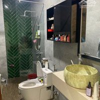 Bán Rẻ Đầu Tư Nhà 4 Tầng Đẹp Góc 2 Mặt Tiền Đường Chính Lê Hồng Phong. P Phước Long Nha Trang