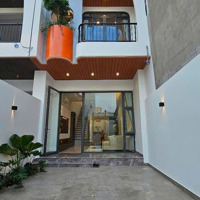 Bán Nhà Vườn Xây Mới 100% - Cách Phú Mỹ Hưng Chỉ 1Km